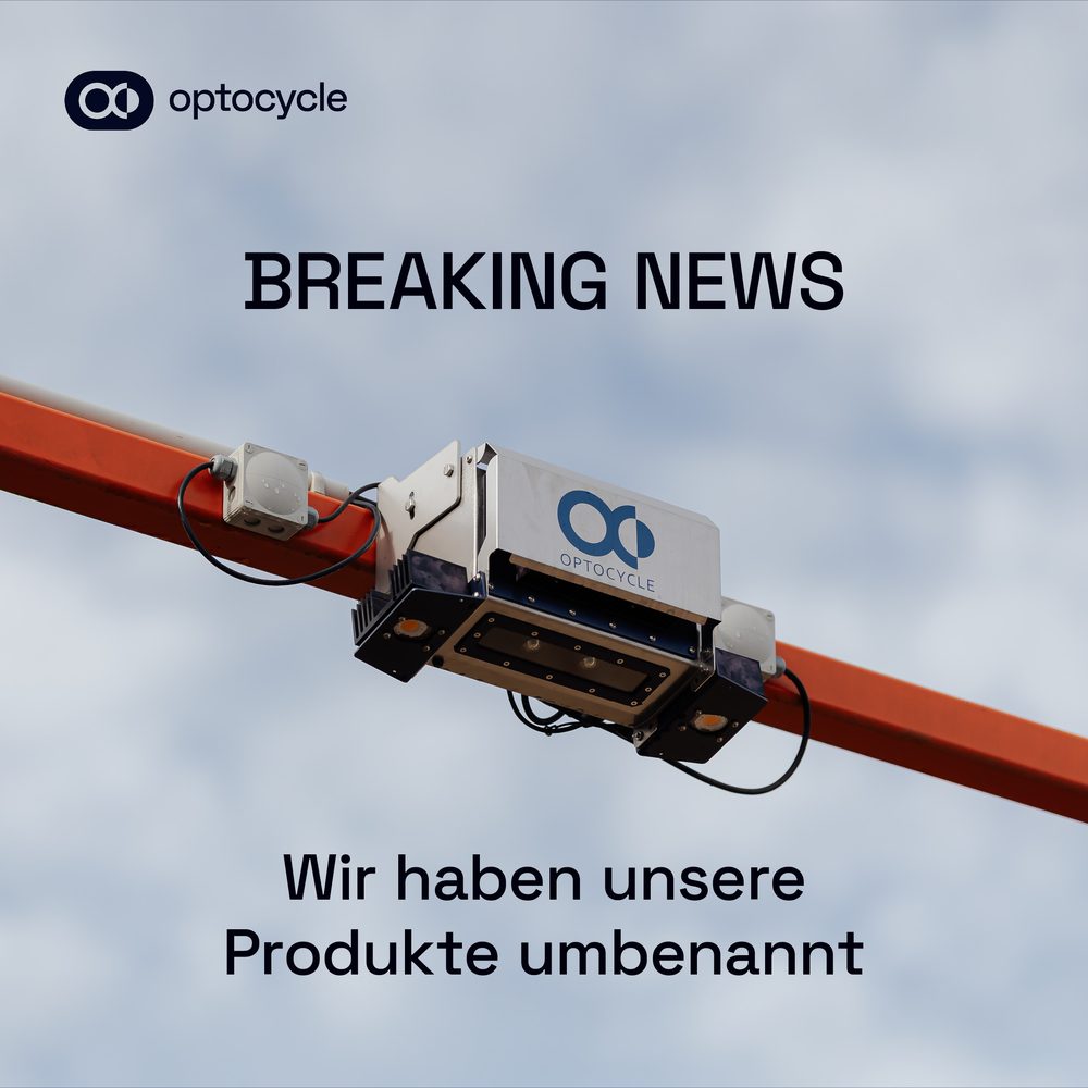 Erste Karussell-Karte: Foto einer an einem orangefarbenen Träger montierten Optocycle-Kamera vor Wolkenhimmel, darüber „Breaking News“, darunter „Wir haben unsere Produkte umbenannt“